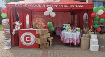 У Магілёў наведаўся Шклоўскі раён – прывезлі харчы, упакоўку і туалетную паперу