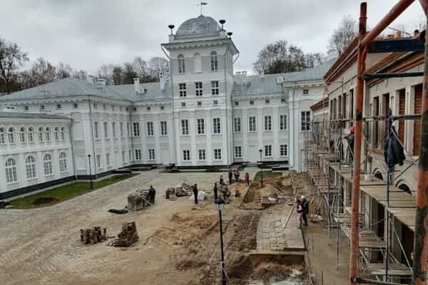 Завяршаецца рэстаўрацыя Жыліцкага палацава-паркавага ансамбля