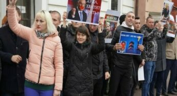 У цэнтры Магілёва прайшло цыркавое прадстаўленне, завуаляванае пад антыпольскае шэсце