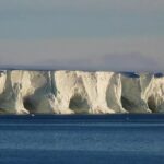 У Антарктыдзе пачаў дрэйф найбуйнейшы ў свеце айсберг, ён памерам з 12 Мінскаў