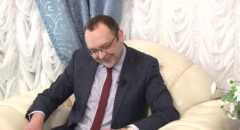 Знакомьтесь, Владислав Грибанов – “закоренелый” газетчик, устроивший пьяную драку в Молдавии