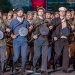 Парад на экране, разгубленасць у жыцці: навошта нам памяць без герояў?