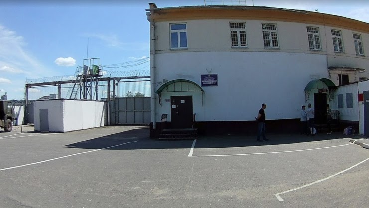 У шклоўскай калоніі з’явіўся клоўн – ён забаўляе дзяцей наведвальнікаў