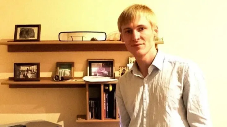 Паднябеннага збіваў начальнік магілёўскай калоніі Лазарэнка, сведчыць былы вязень