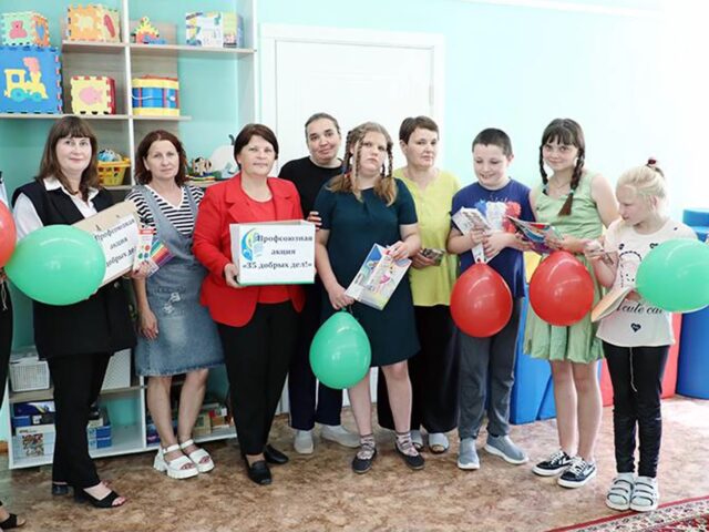Провластные профсоюзы Чаус сделают 35 добрых дел. Одно уже сделано