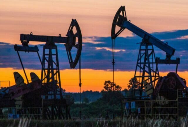 Дзень у гісторыі. 17 кастрычніка. Першая нафта на Беларусі