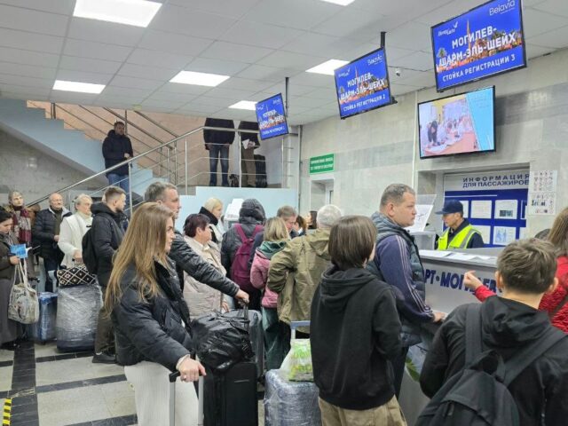 Адкрыліся чартарныя авіярэйсы Магілёў – Шарм-эль-Шэйх