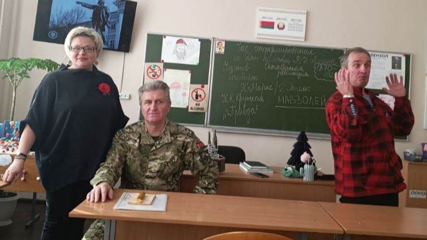 В бобруйском колледже насаждают коммунистическую идеологию