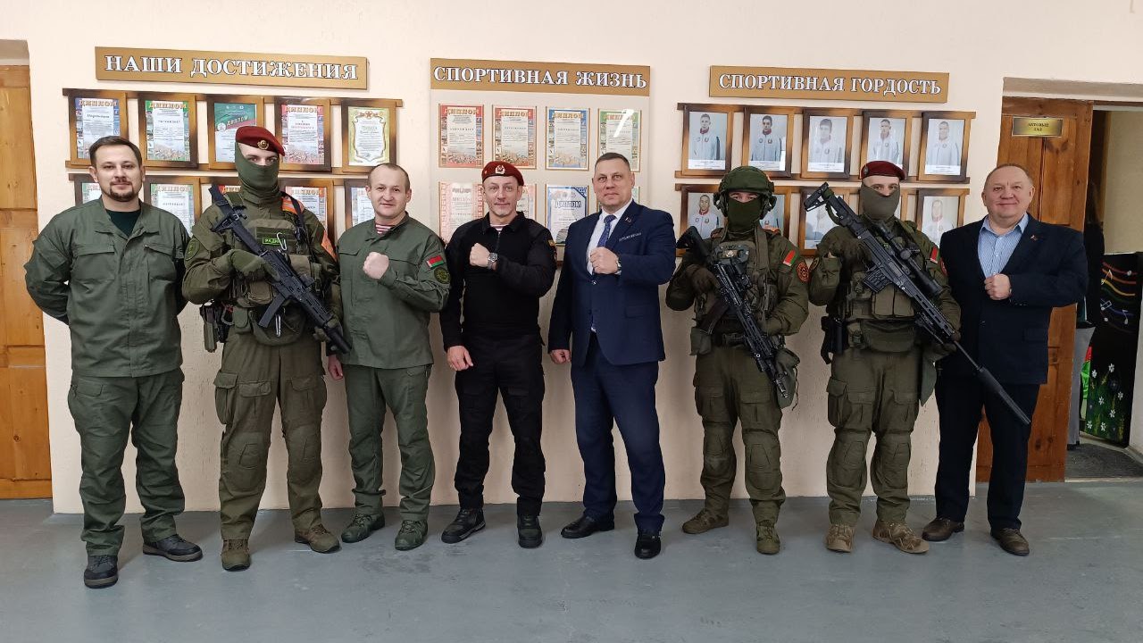Могилевские провластные профсоюзы прониклись милитаризмом