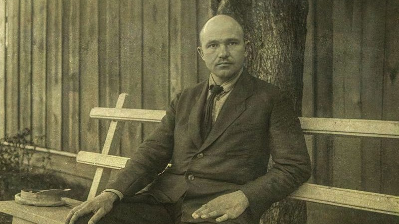 Дзень у гісторыі. 10 лютага. Расстраляны Максім Гарэцкі. Нарадзіўся Павел Латушка