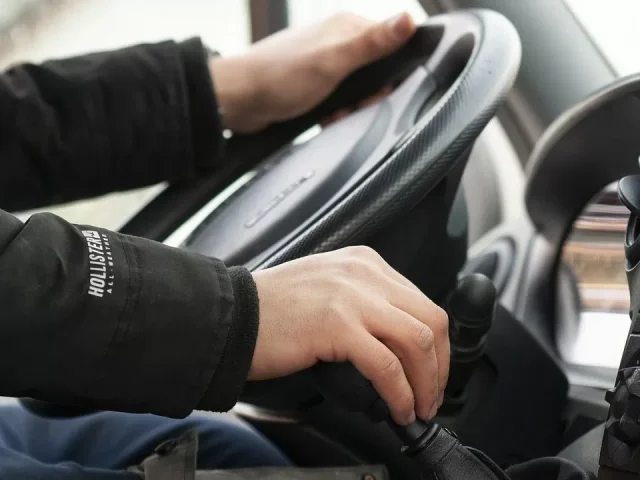 В Бобруйске отправили в колонию водителя за многократную езду ”под мухой»