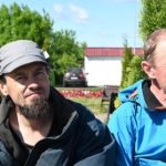 Вдоль границы Могилевщины с Россией идут два путешественника