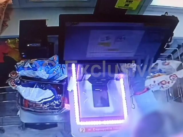Жительница Дрибина брала одни продукты, но платила за другие
