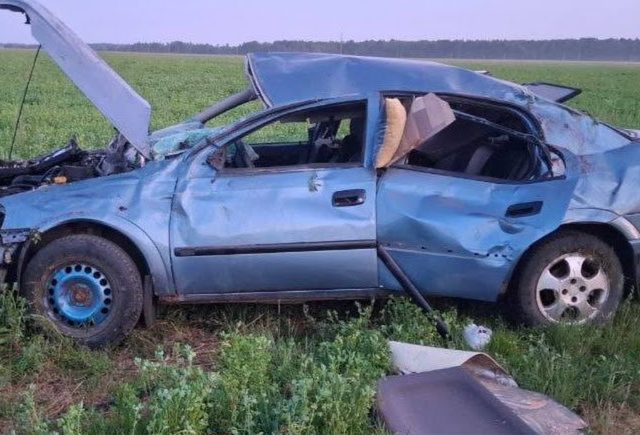 Пад Клічавам перакуліўся Opel: загінуў 16-гадовы пасажыр