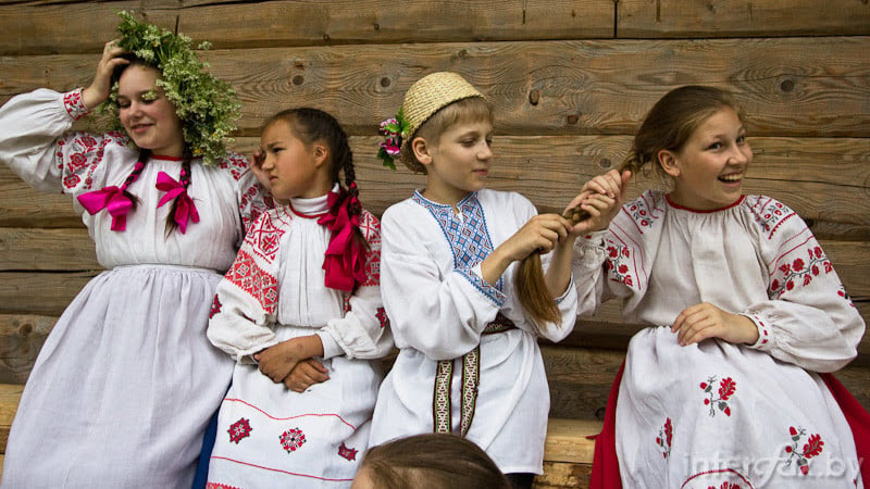 Дзень вышыванкі